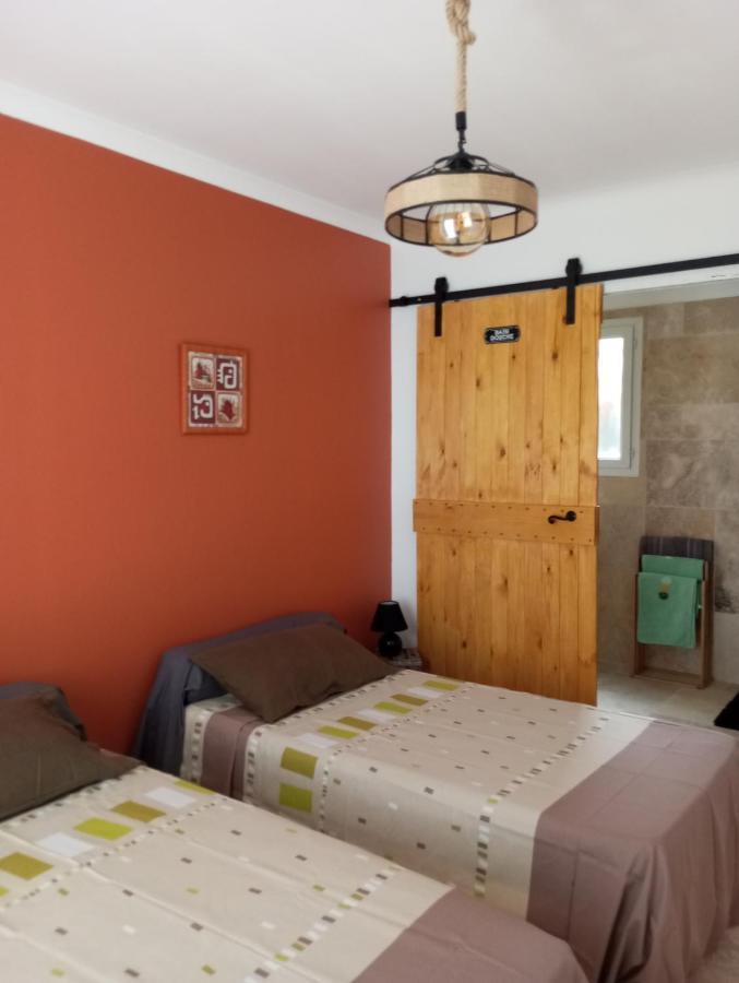 Chez Mamiyo Apartment แกลลาเกอ-เลอ-มองต์เทอร์ ภายนอก รูปภาพ
