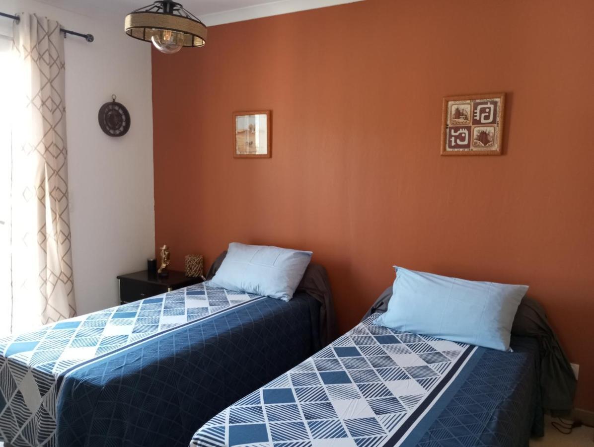 Chez Mamiyo Apartment แกลลาเกอ-เลอ-มองต์เทอร์ ภายนอก รูปภาพ