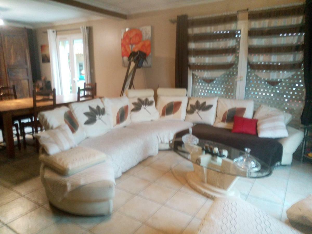 Chez Mamiyo Apartment แกลลาเกอ-เลอ-มองต์เทอร์ ภายนอก รูปภาพ